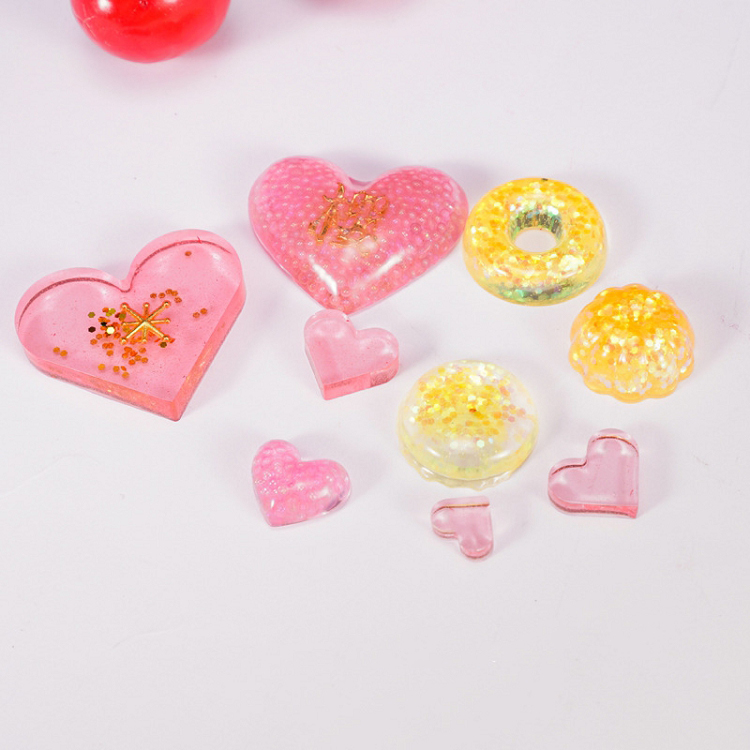 1 piece crystal epoxy mold, candy mold, love candy, heart-shaped patch decoration, epoxy resin mold