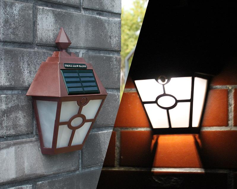 Vintage Outdoor Fence Lamp Solar Lamp Hexagonal Wall Lamp Outdoor Courtyard Wall Door Light Decorated Courtyard Lighting