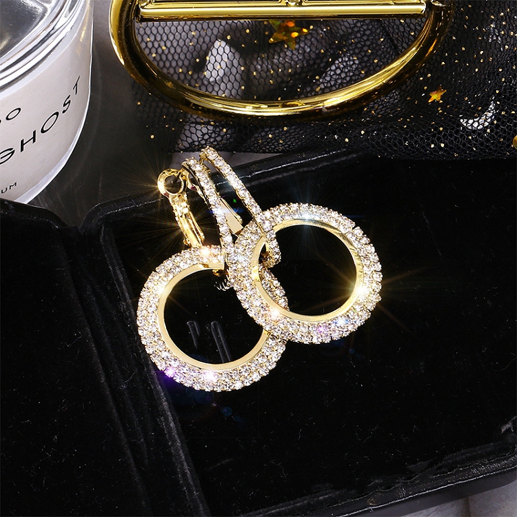 S925 silver needle new fashion exaggerated earrings for women with diamond geometric circle earrings for Women with European and American retro earrings