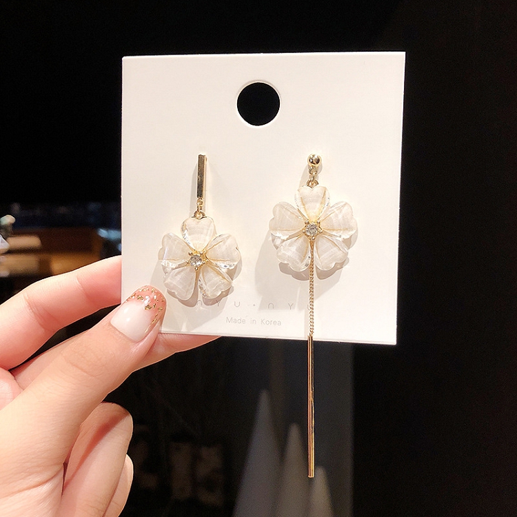 High sense of pearl crystal earrings female temperament South Korea versatile earrings earrings long simple fashion tassel earrings