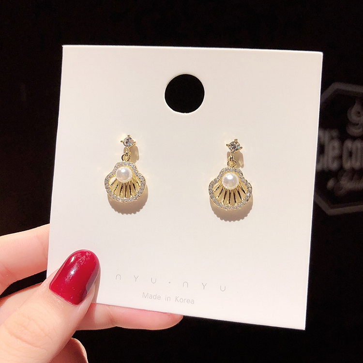 925 silver needle South Korea East gate new exquisite small shell shape earrings women full of temperament diamond earrings