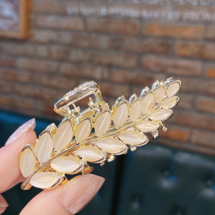South Korea INSTAGRAM network celebrity niche design sense opal hair clip back of the head temperament leaf hair scratching clip shark clip 