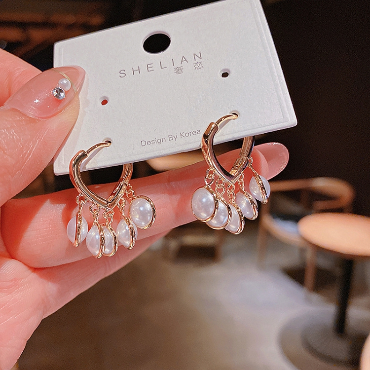 S925 Silver needle love hollow-out pearl design earrings 2021 tide French advanced sense earrings 