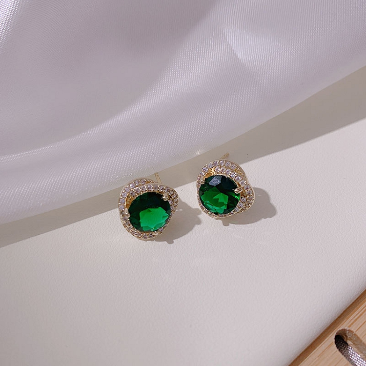Exquisite green earrings simple and compact 2020 new tide silver needle zircon micro inlaid temperament fashion earrings for women 