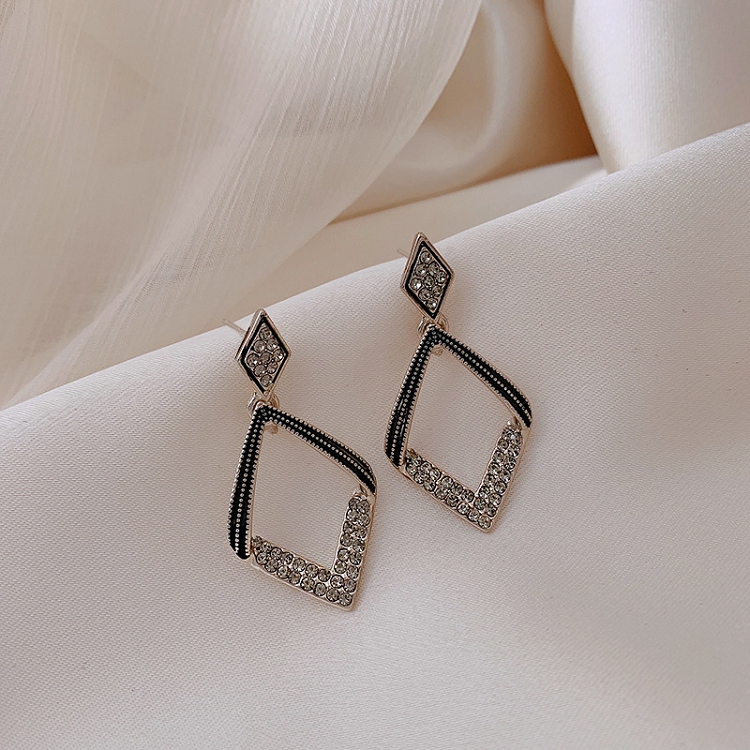 S925 Silver needle earrings geometric retro diamond-shaped earrings versatile earrings 