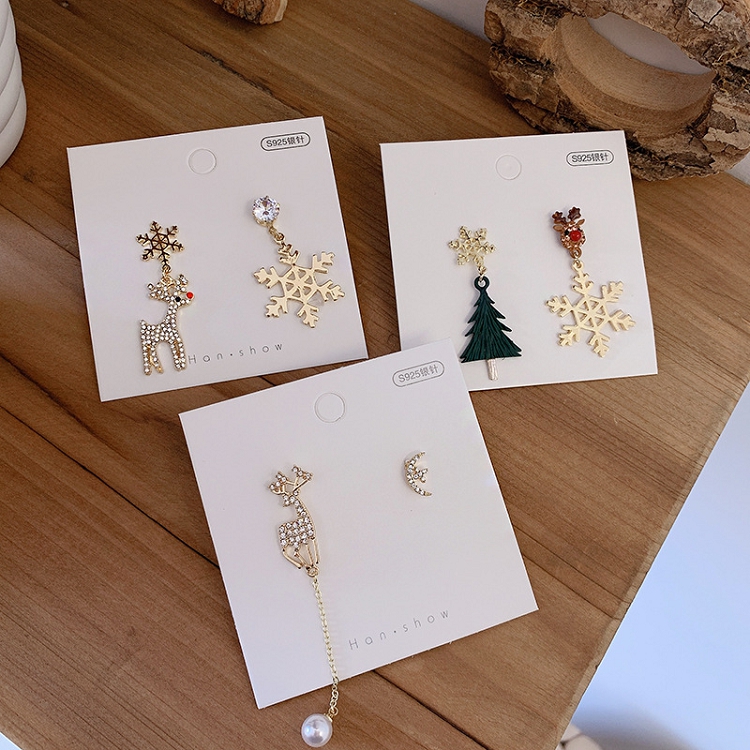 Christmas tree Rhinrhinons Snowflake deer earrings lovely sparkle asymmetrical autumn and winter women show slim long earrings 