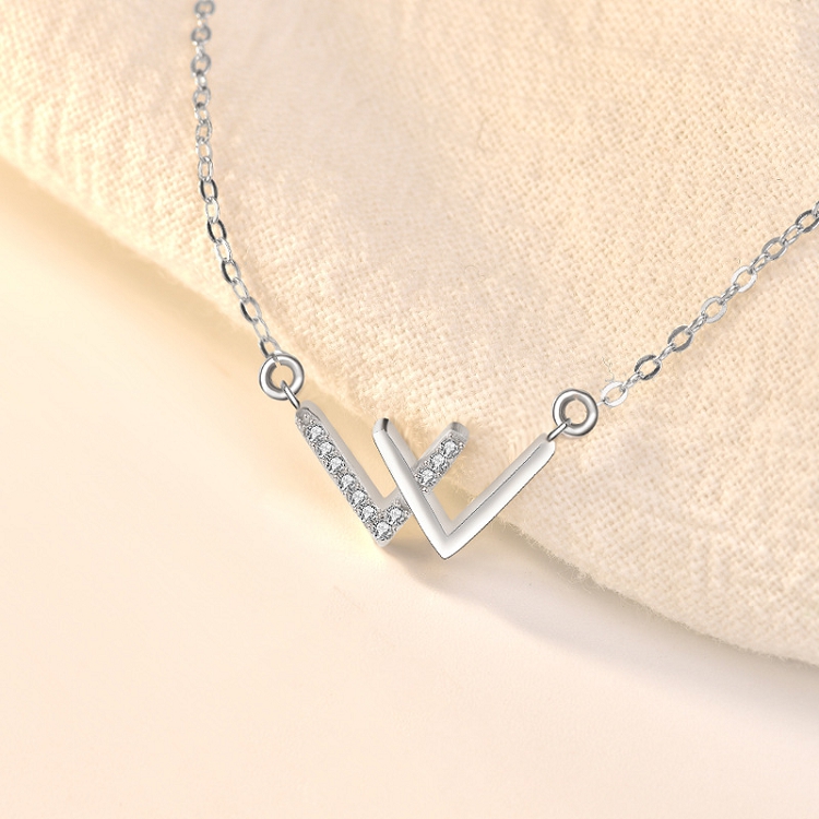 S925 sterling silver W letter necklace femininity tide net red INS wind simple niche design clavicle chain jewelry