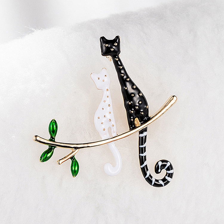 European and American personality fashion cat branch on enamel bright ornaments sweater dress scarf bag pin ornaments women ?
