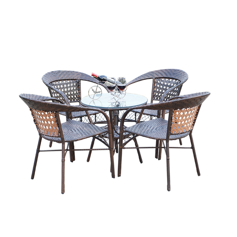 China Good Outdoor Country Yard Table Modern Metal Frame Chair Set With Tempered Glass