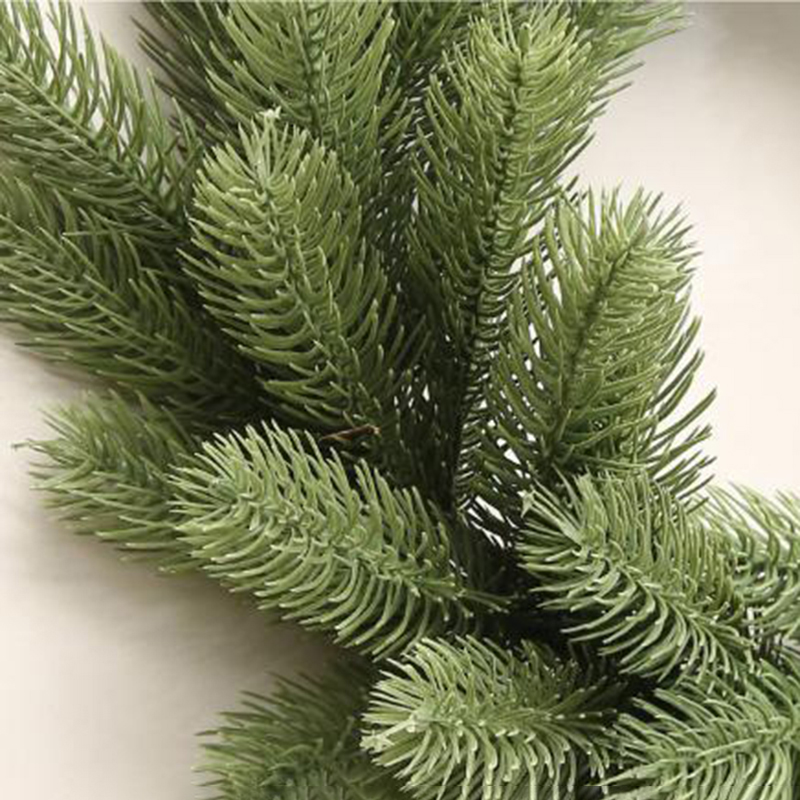 High quality PE plain christmas decorative flowers feather hanging wreaths wholesale