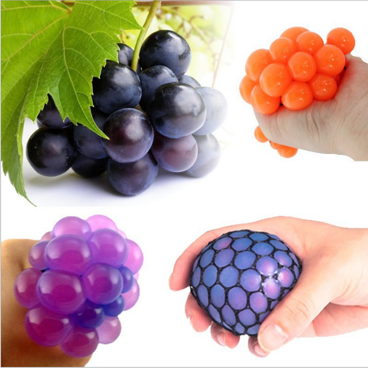 Simulation Fruit Grape Toys Mini Baby Farm Toys Kids Gift Colorful TPR Soft Grape Mesh Squishies Ball for Adult Kids