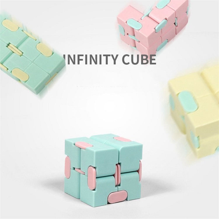 Mini Infinity Cube Infinite Magic Fidget Mini Handheld Infinity Cube Puzzle Toys for Anxiety Relief and Kill Time