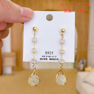 South Korea east gate opal 925 silver needle simple earrings female small fresh temperament earrings INS tide net red earrings