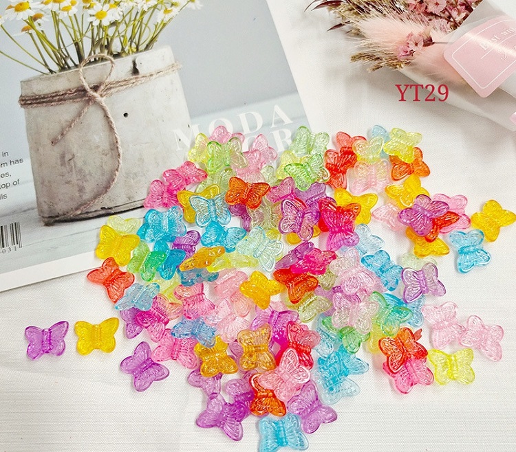 Amazon new transparent acrylic beads butterfly letter hanging DIY beaded accessories spot wholesale