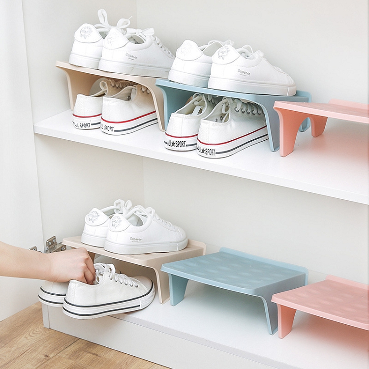 Household storage shoe rack double shoe holder plastic integrated simple space saving simple and economical shoe storage rack