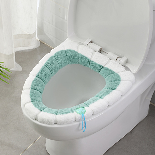 New toilet seat universal plush toilet seat cover autumn and winter warm toilet cover cute knitted handle toilet seat