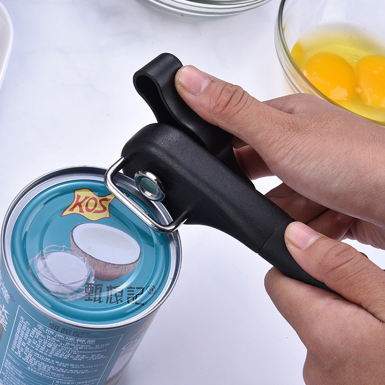 Safety Smooth Edge Manual Can Opener with Good Grip Locking and Side Cuts