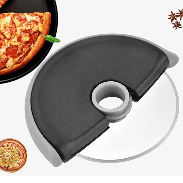 Cross border stainless steel Pizza Cutter pancake wheel knife rubber protective strip circular roller knife