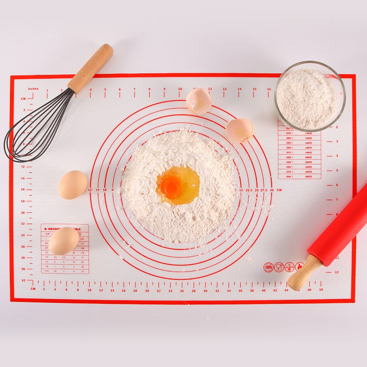 Kitchen Gadgets Smooth Surface Food Grade Non-Stick Silicone Baking Mat & Pastry Mat With Measurements