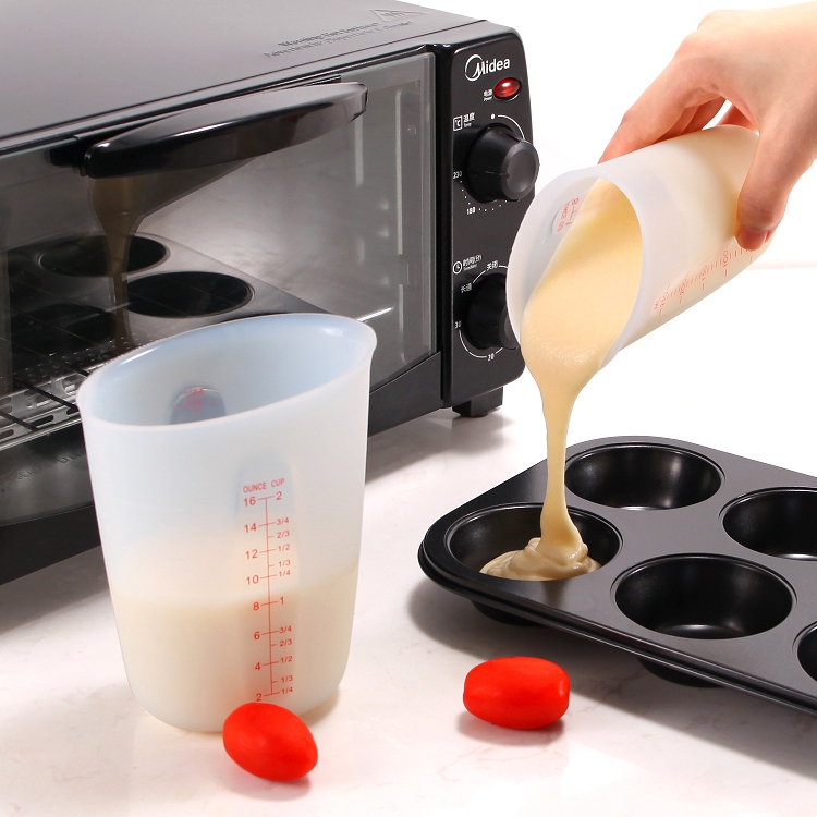 Silicone measuring cups thicken liquid digital kitchen measuring cups white Soft measuring cup baking tools