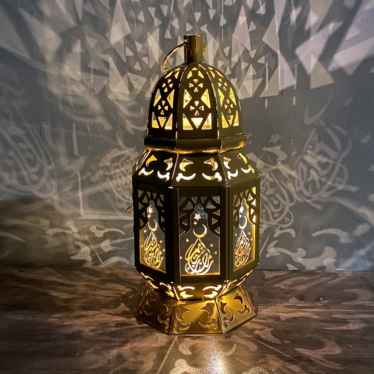 Custom wrought iron lantern crafts Arabic lantern study lamp decoration