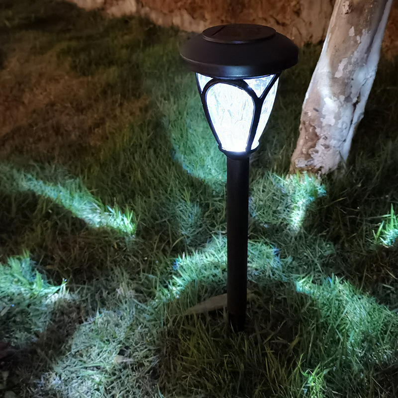Outdoor Waterproof LED Landscape Lighting 12v LED Solar Garden Landscape Light