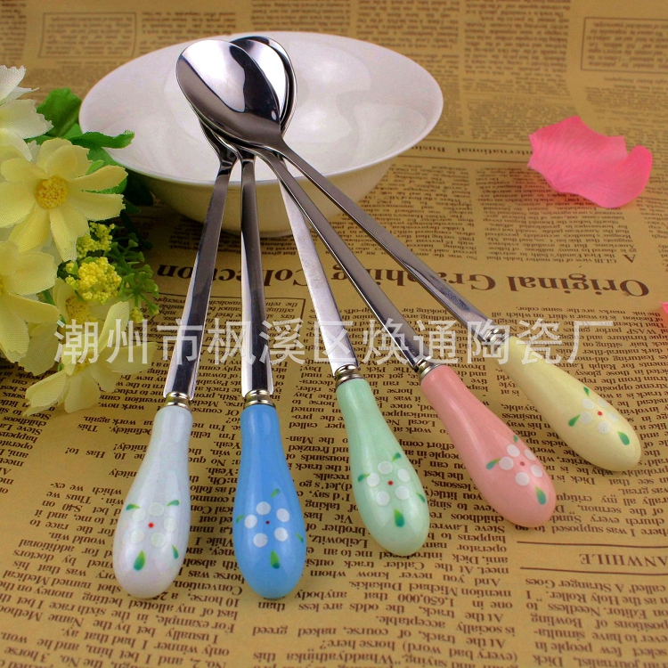 Zakka chromatic pottery and porcelain ceramic spoon handle stainless steel spoon Korean creative ceramic water droplets stainless steel spoon