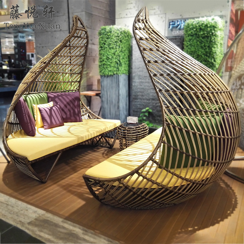 Wholesale Customized Rattan Weaving Good Stability Luxury Weave Brown Wooden Cat Tree House